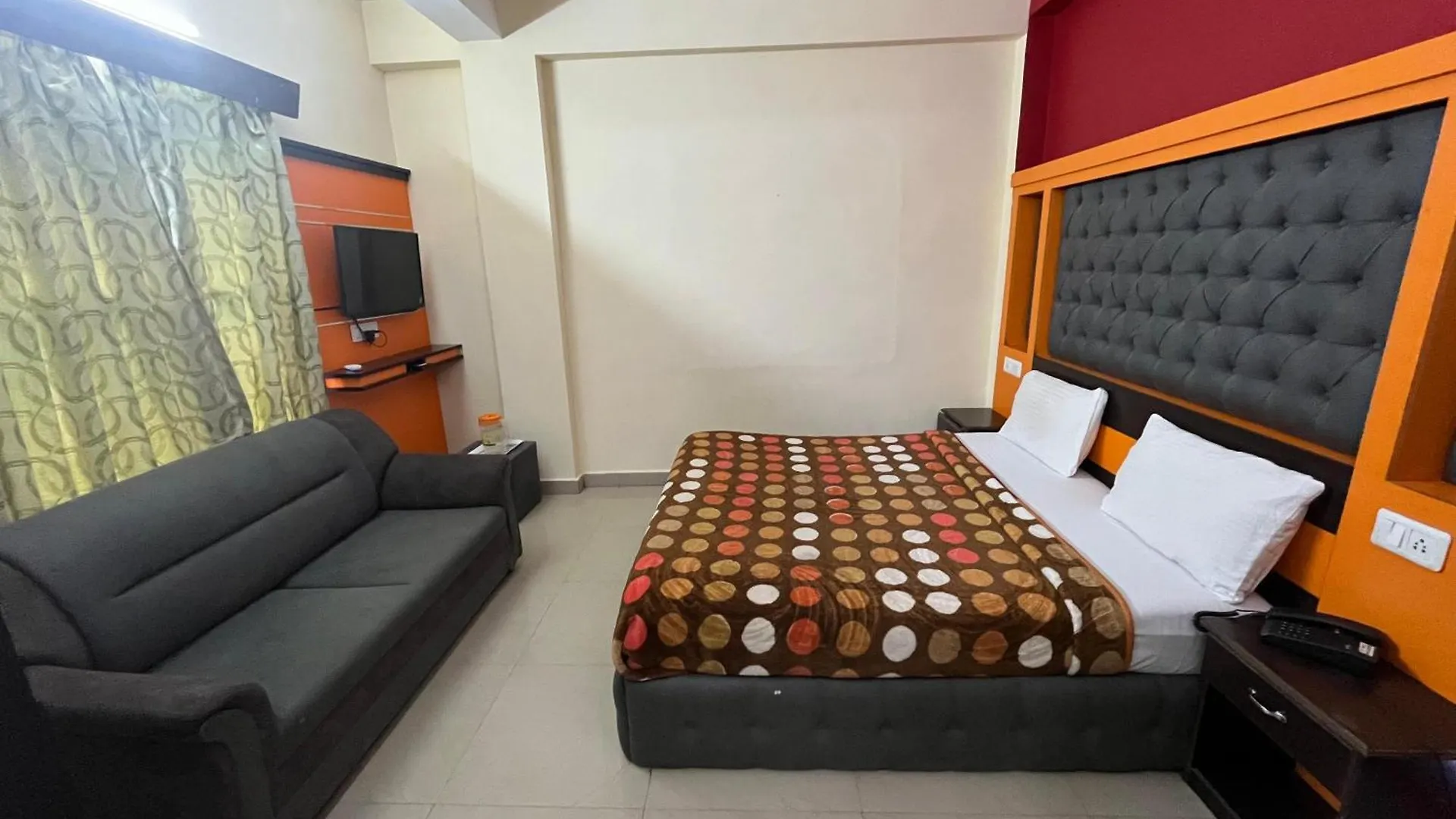 Munnar Days Bed & Breakfast